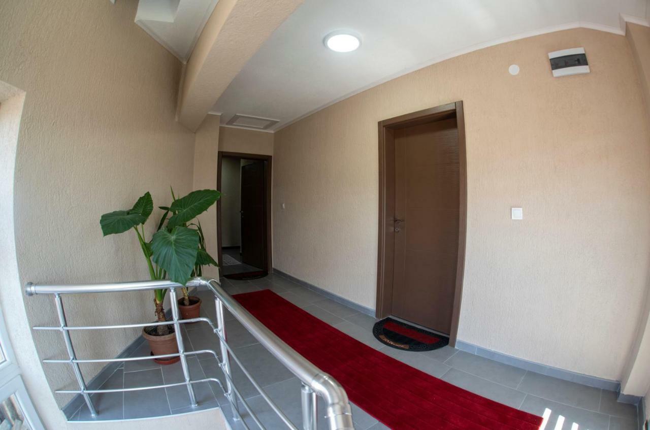 DIONIS Rooms&Apartments Prilep Buitenkant foto