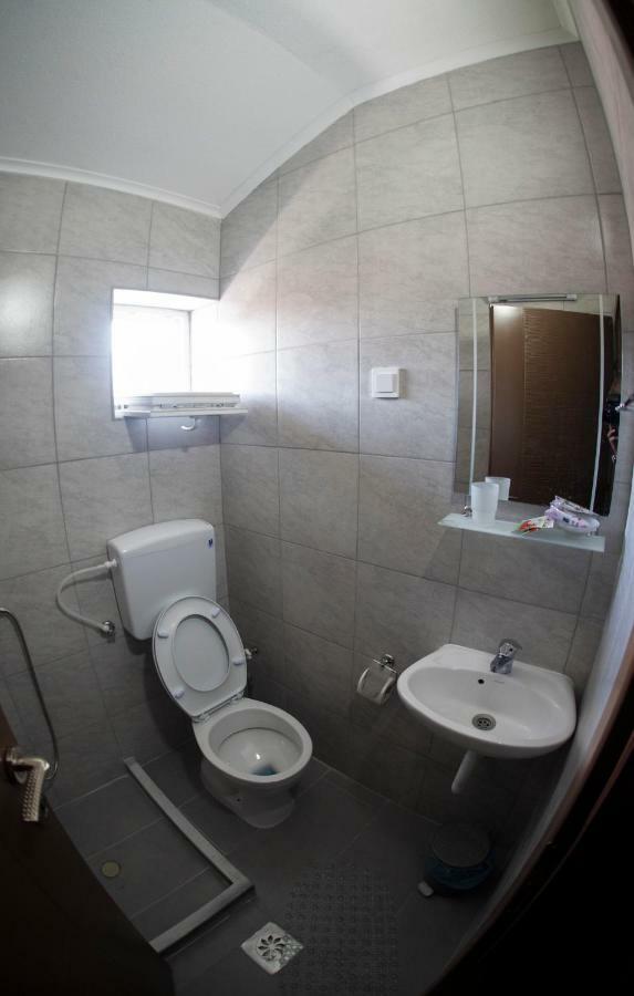 DIONIS Rooms&Apartments Prilep Buitenkant foto
