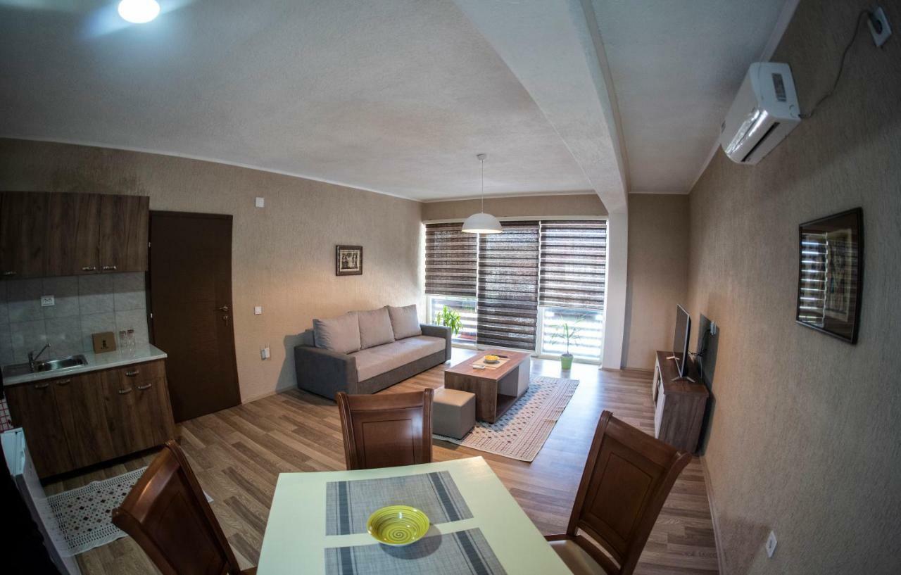 DIONIS Rooms&Apartments Prilep Buitenkant foto