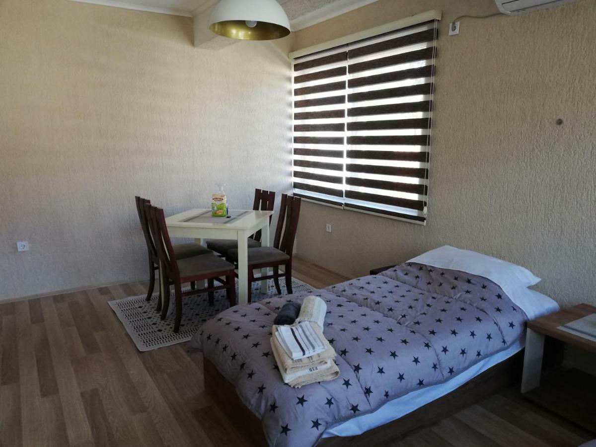DIONIS Rooms&Apartments Prilep Buitenkant foto