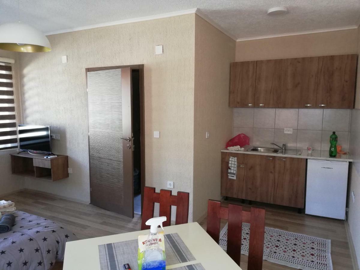 DIONIS Rooms&Apartments Prilep Buitenkant foto
